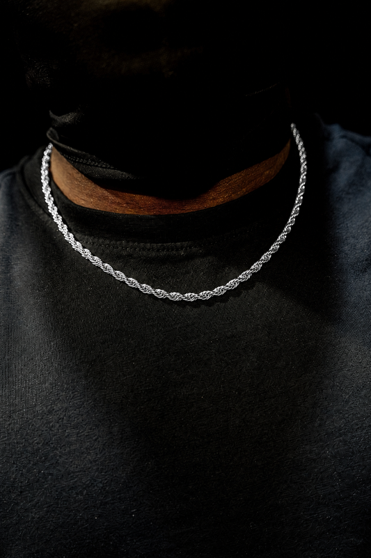 2 FOR 1 - HOOD SILVER ROPE CHAIN.